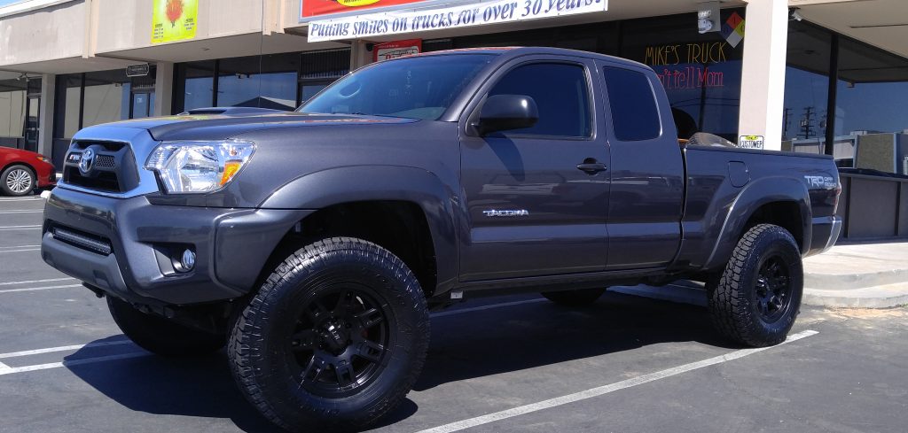 2014 Toyota Tundra - Installed 3" Icon Vehicle Dynamics Coil Over Suspension, with factory Rims, 35 X12.50 R20 Cooper